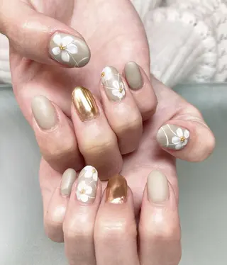 ネイル M flore (エムフローレ)のネイルデザイン