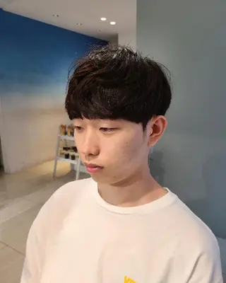 メンズ ショート 隈元 光のヘアスタイル