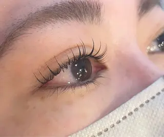 マツエク・マツパ ジョイエ 梅田店所属・joie 梅田のマツエク・マツパデザイン