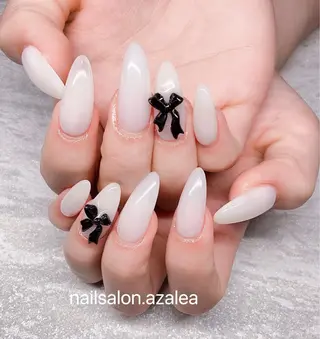 ネイル R inのネイルデザイン