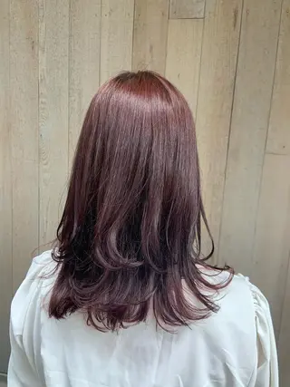ミディアム カラー パーマ ヘアアレンジ ハイトーンカラー🤍 山下 優華のヘアスタイル