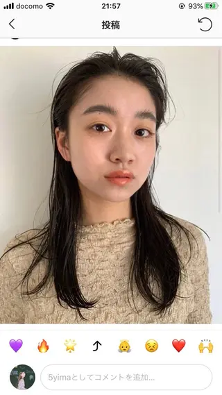 セミロング カラー 松崎 めいのヘアスタイル