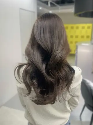 ロング カラー MEI / ブリーチカラー/名駅のヘアスタイル