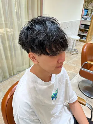 メンズ 🦕望月渉🦕 パーマ🌪️ブリーチのヘアスタイル