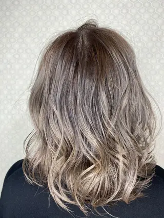 ショート カラー サロンド・かわの所属・岡野 咲絢【Saaya.】のヘアスタイル