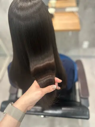 ロング 佐原なつみ ／newi赤羽のヘアスタイル