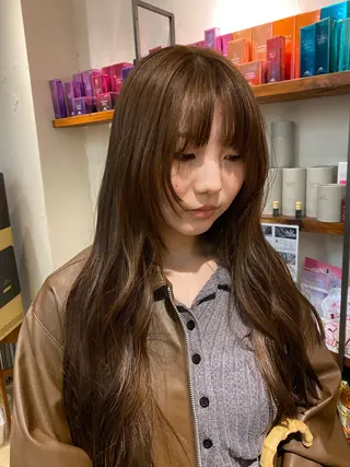 ロング カラー ナチュラルヘア🫧 ナナミのヘアスタイル