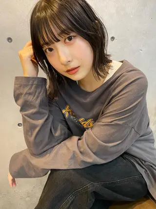 ショート カラー レイヤーカット /透明感/千葉怜寿のヘアスタイル