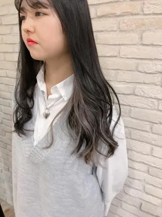 ロング カラー HAUS 片山みほのヘアスタイル