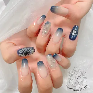 ネイル MoON...❤︎ MeGuのネイルデザイン