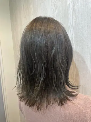 ミディアム カラー ヘアアレンジ HUENEST アカデミーサロンのヘアスタイル
