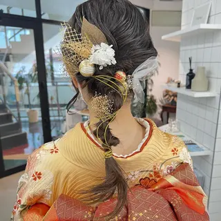 ロング ヘアアレンジ Nico所属・Nico🌛 Karenのネイルデザイン