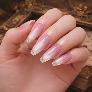 ネイル Roger 舞のネイルデザイン