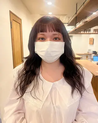 ロング china/ボブ ブリーチカラーのヘアスタイル