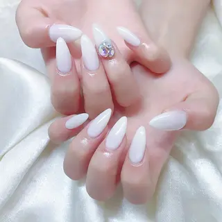 ネイル misaki 🩰‎🤍🎀のネイルデザイン