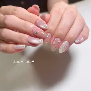 ネイル shimmer nailsのネイルデザイン