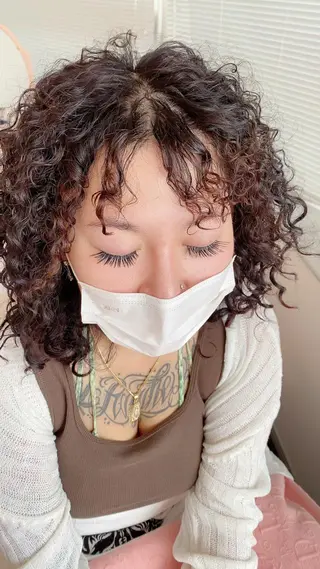 パーマ マツエク・マツパ アイブロウ 神山 ビューティー・アイのマツエク・マツパデザイン