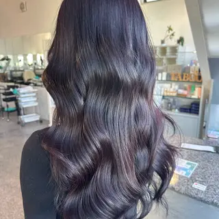 ミディアム カラー 町田 里奈のヘアスタイル