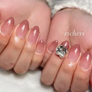 ミディアム ネイル richeri beautyのネイルデザイン