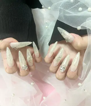 ネイル YK 美学院所属・Y.K sunのマツエク・マツパデザイン