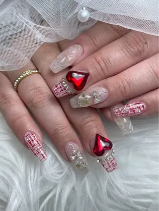 ネイル Mio_ Noiranailのネイルデザイン