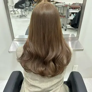 カラー ALBUM銀座店所属・池袋ブリーチ特化🎀 あやか🎀のヘアスタイル