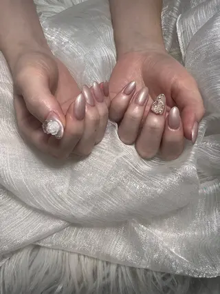 ネイル &ME シシのネイルデザイン