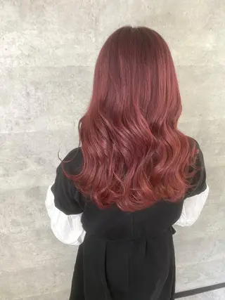 ロング カラー シールエクステ特化 ハイトーン、NANAのヘアスタイル