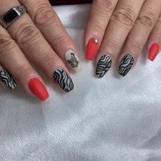 ネイル Legit nail salonのネイルデザイン