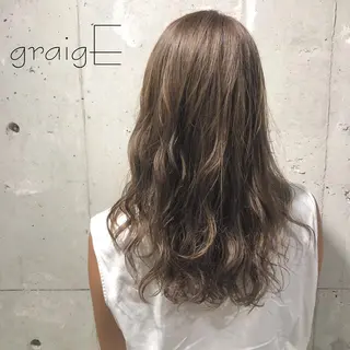 セミロング カラー YU-KA ✂︎ROSSOのヘアスタイル