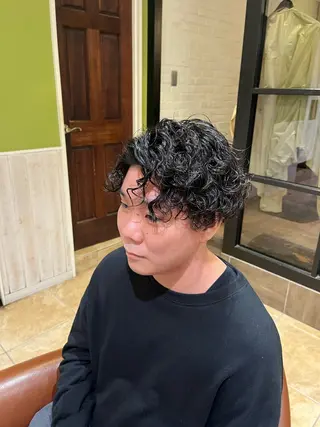 パーマ メンズ 🦕望月渉🦕 パーマ🌪️ブリーチのヘアスタイル