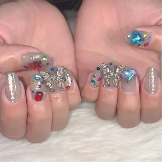 ネイル LAVISH manaのネイルデザイン