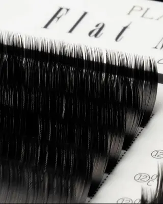 マツエク・マツパ yeon所属・烏丸御池まつ毛・眉毛 専門店|suzukaのマツエク・マツパデザイン