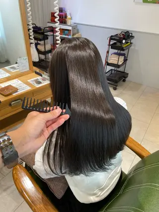 ロング カラー パーマ eins.hair所属・過去一の柔髪ヘア 🌿einshairのヘアスタイル