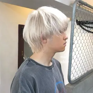 ショート カラー メンズ 🌈艶ハイトーン🌈 心を込めます🤝涼介のヘアスタイル