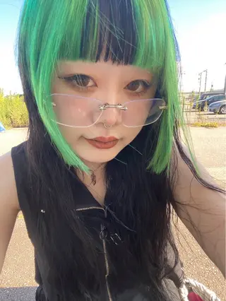 ロング カラー 松本 晴琉のヘアスタイル