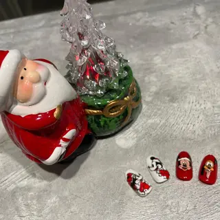 ネイル 望月 亜沙美のネイルデザイン