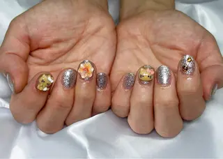 ネイル Reve府中町ネイル &カラー診断のネイルデザイン