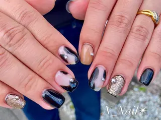 ミディアム Mikami Nanaのネイルデザイン