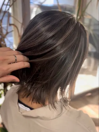ショート カラー VIF所属・🗻飯田誠也🗻 カットカラー得意のヘアスタイル