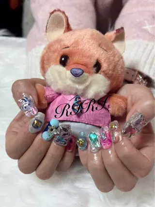 ネイル riri オーナーのネイルデザイン