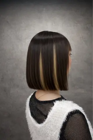 ミディアム La fith hair SEnSE 広島袋町店所属・山本 悠理のヘアスタイル