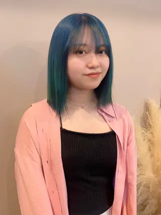 ミディアム カラー Maison Land所属・KANA MIYOSHIのヘアスタイル