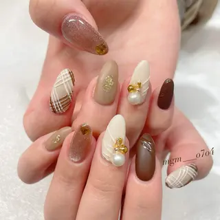 ネイル MoON...❤︎ MeGuのネイルデザイン