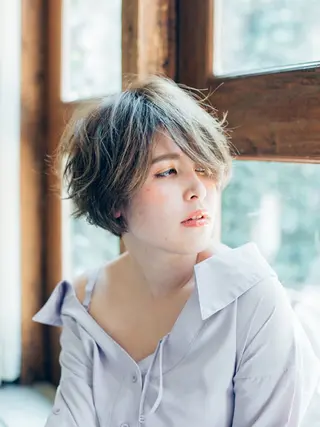 ショート SHINY シャイニー千住大橋のヘアスタイル
