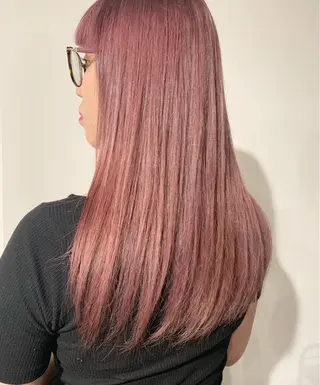 カラー ✨艶ブリーチカラー ✨四ノ宮裕己のヘアスタイル