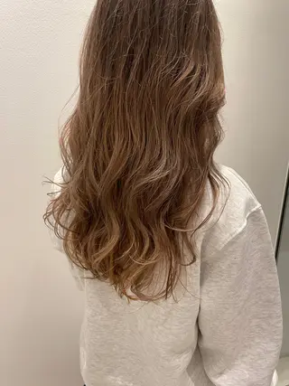 ロング CiNEMA daikanyama所属・透明感カラー🫧 今泉健太のヘアスタイル