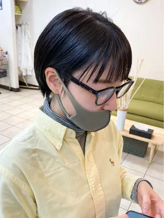 ショート カラー 樋野 亮のヘアスタイル