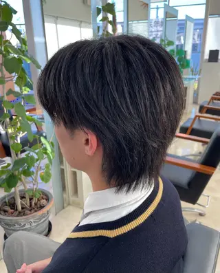 ショート メンズ 丁寧な施術で、 朝が楽になる髪のヘアスタイル