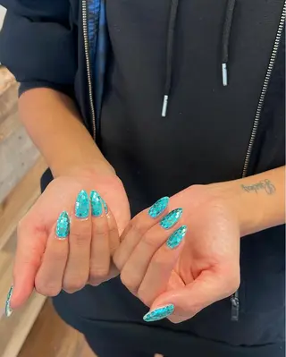 ネイル Nes.Nail所属・Miyagi Asamiのネイルデザイン